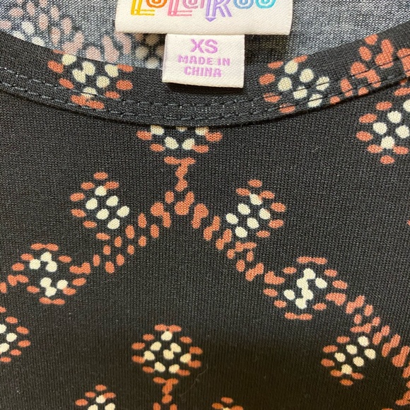 ⚡️FLASH SALE⚡️NWT LuLaRoe Carly Black Chevron XS - Picture 2 of 4